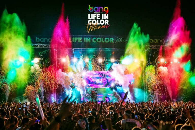 Life in Color Miami Crowd 768x512